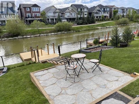 190 Baywater Way SW Airdrie AB T4B3V5