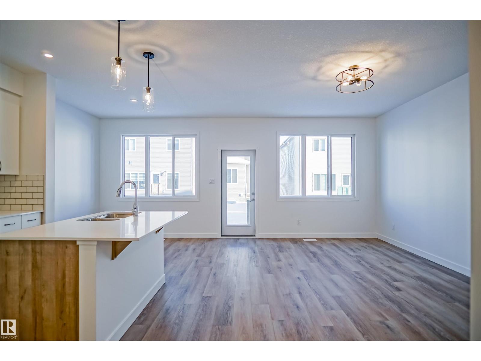 1724 WESTERRA WD