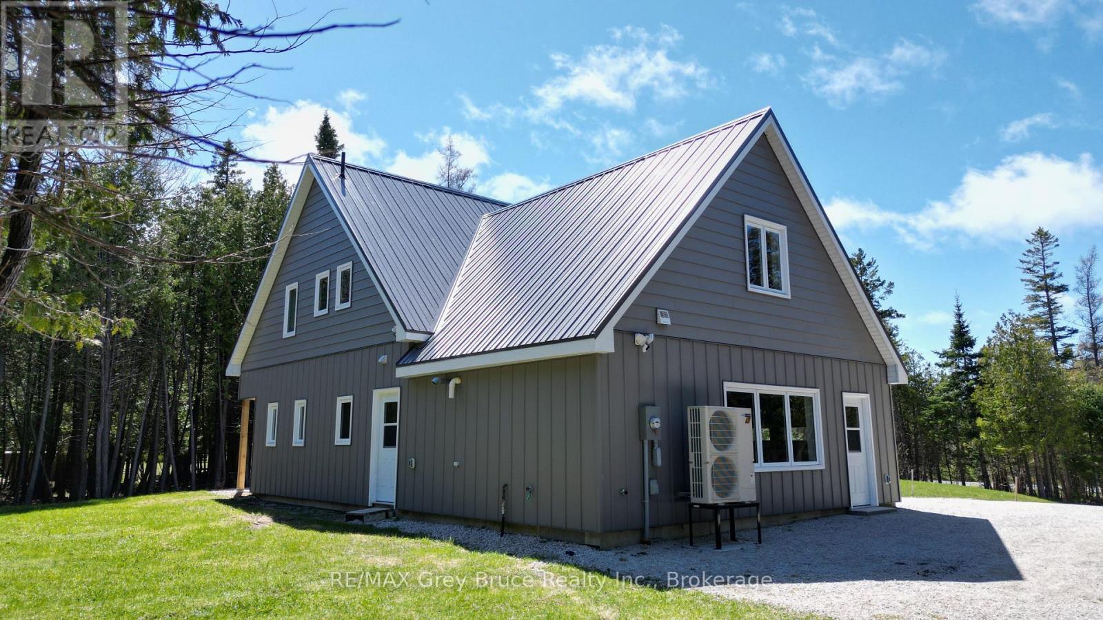 751 PIKE BAY ROAD