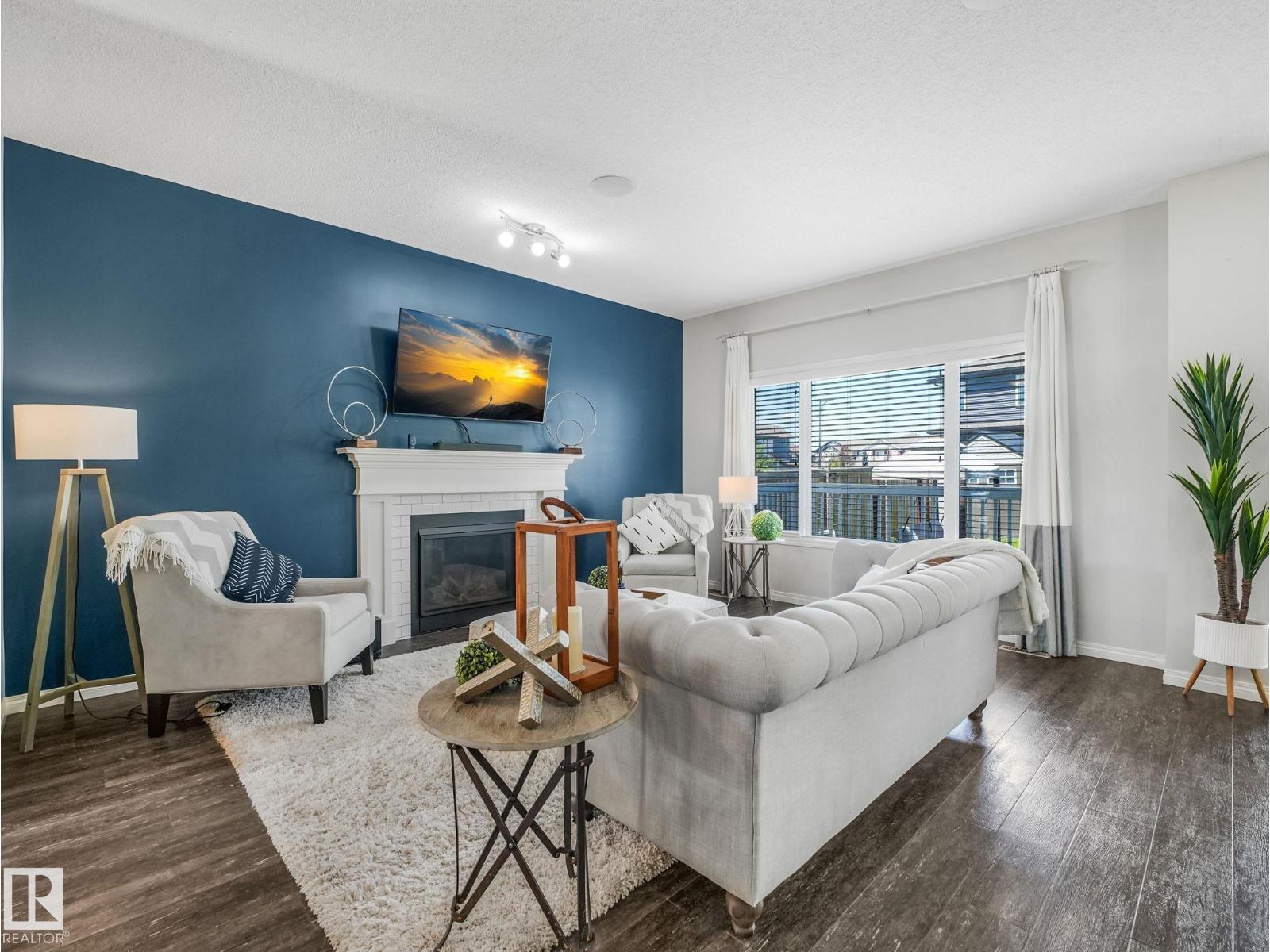 14 SUMAC LN