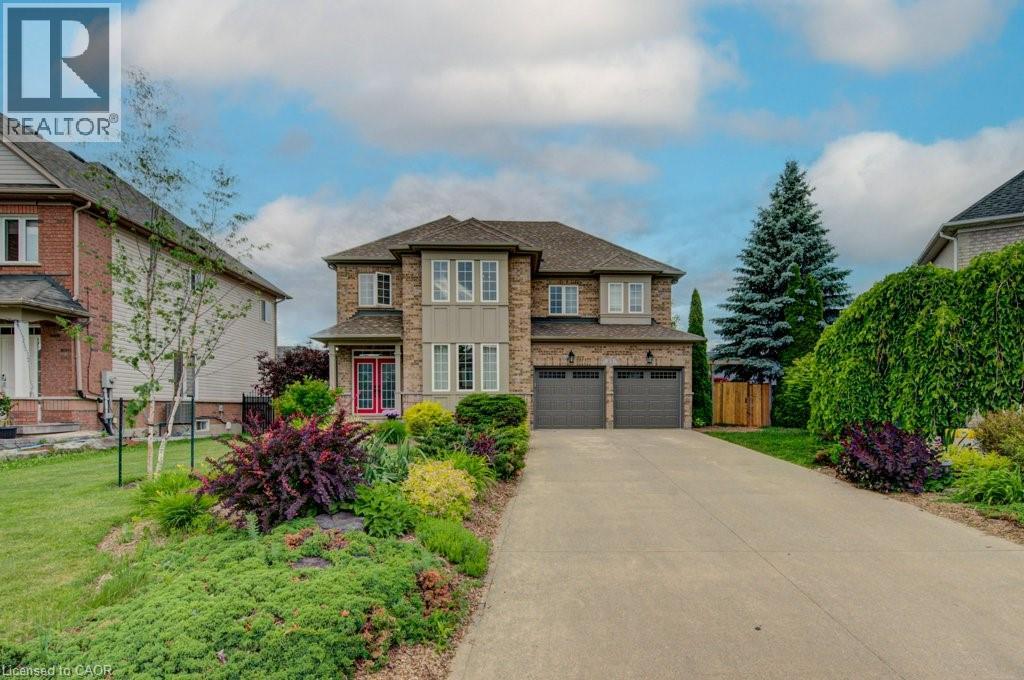 23 STONEMAN Court