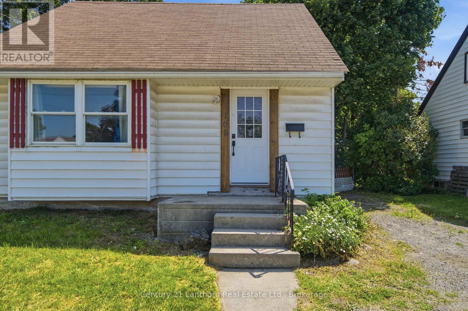 105 HUMEWOOD DRIVE