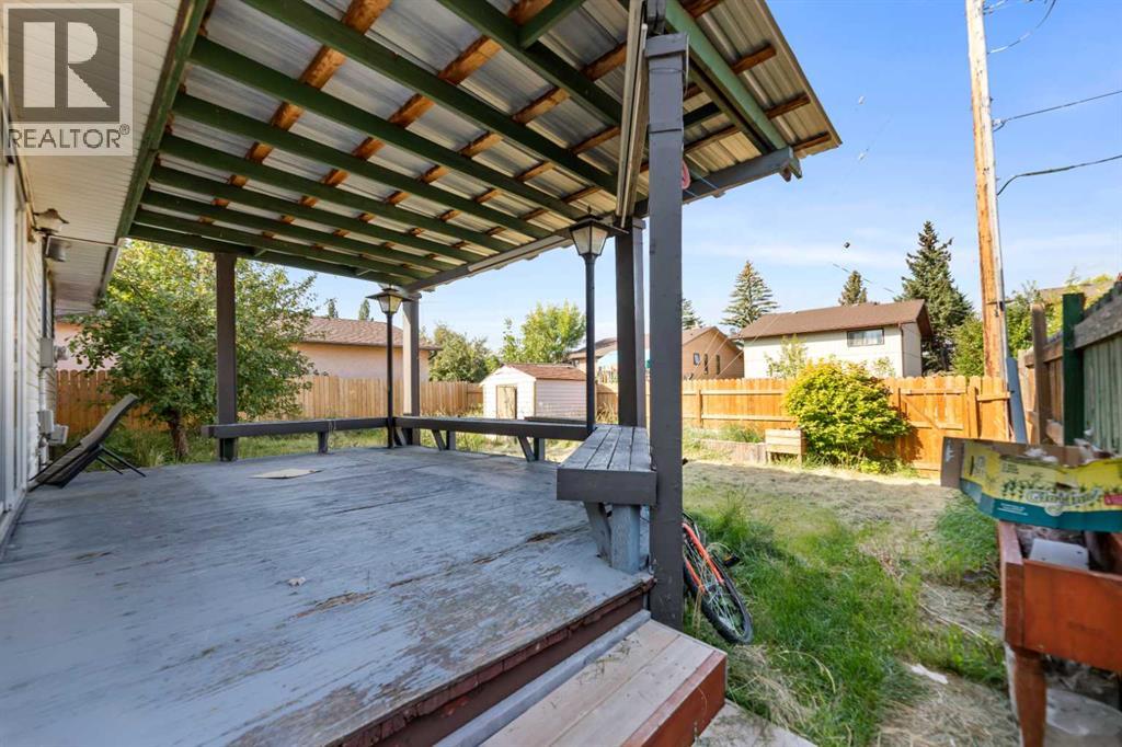 83 Templevale Way NE