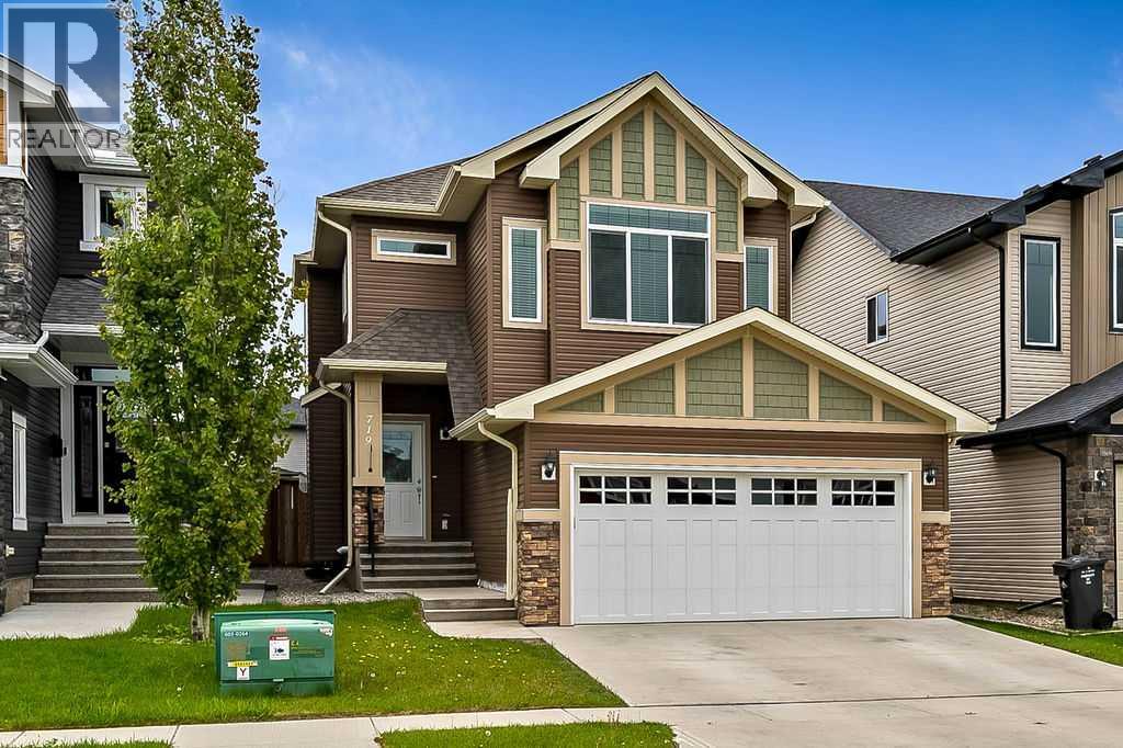 719 Hampton Hills Drive NE