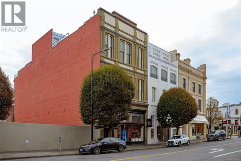 302 1407 Government St Victoria BC V8W1Z1