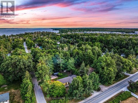 135 BIG BAY POINT ROAD Innisfil ON L9S2N3
