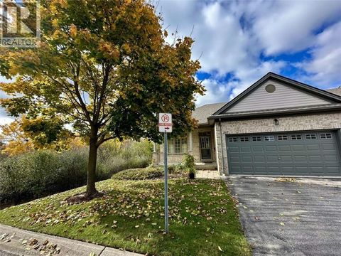 600 HYDE PARK Road Unit# 267 London ON N6H5W8