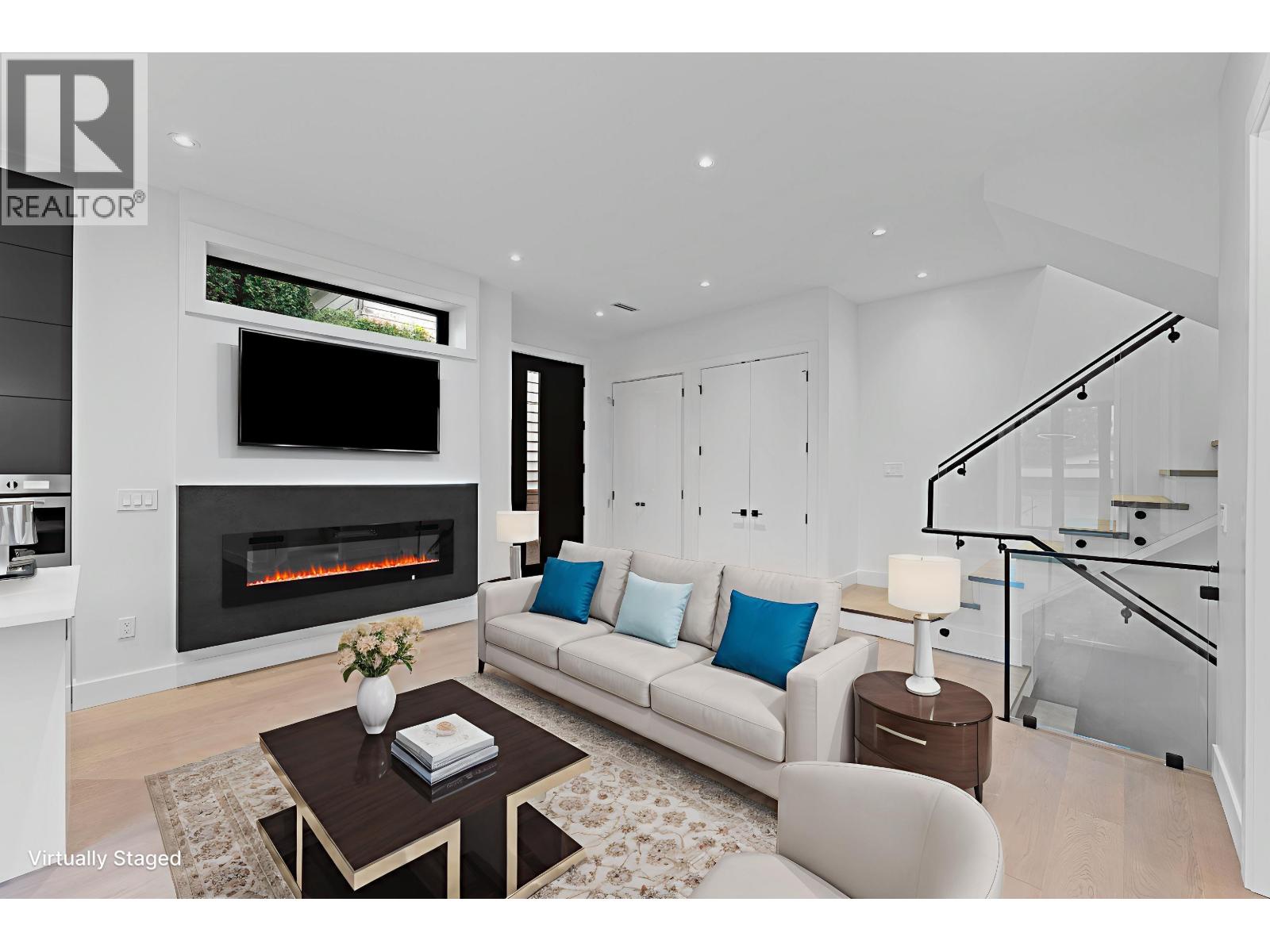 104 1518 HATTON AVENUE