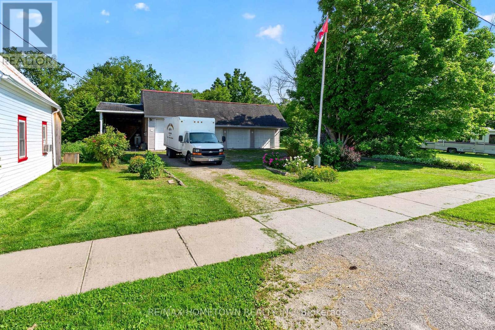 116 MILL CREEK DRIVE