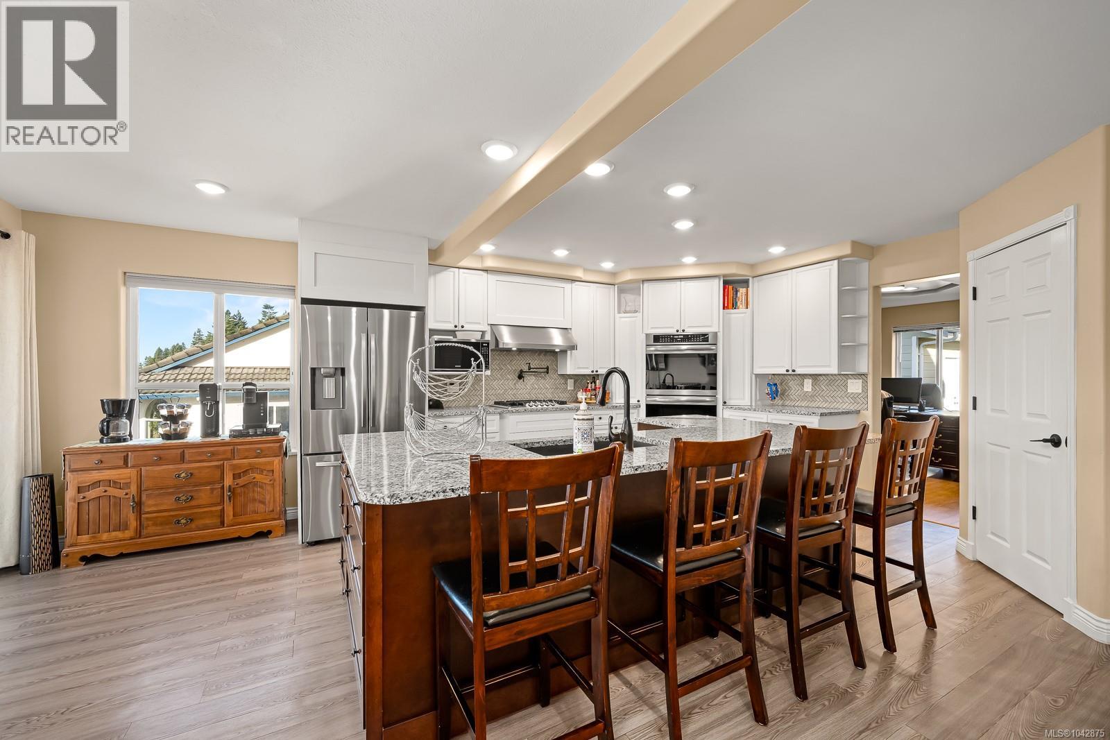 1418 Valley View Dr