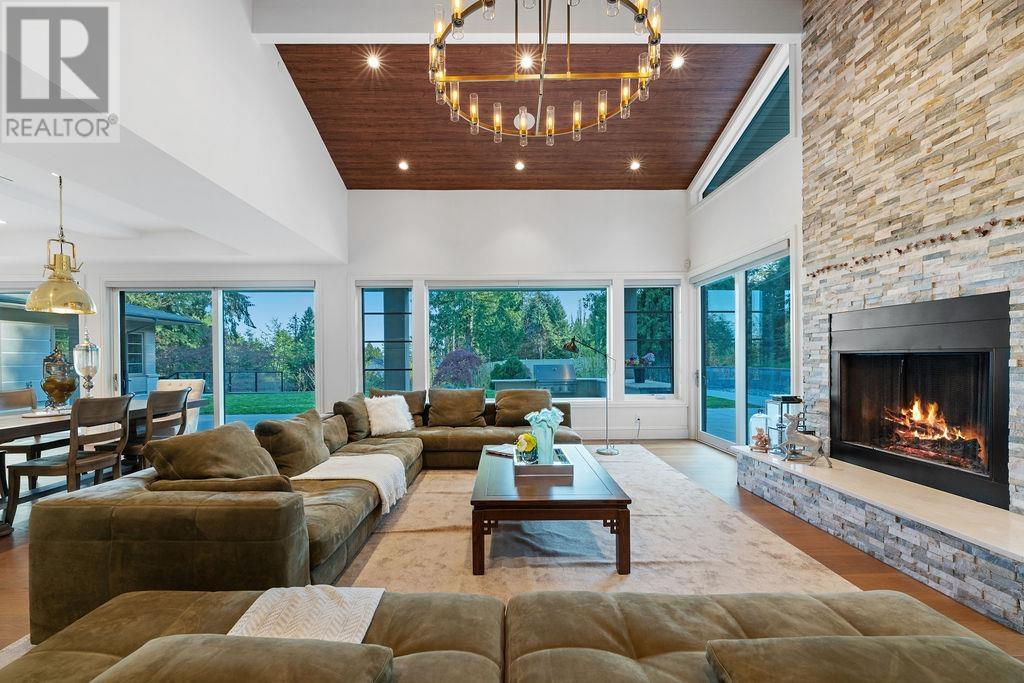 565 ROBIN HOOD ROAD