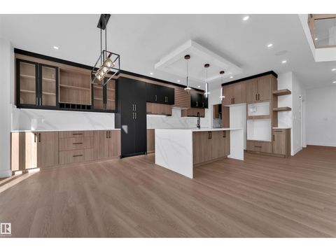 176 CALEDON CR Spruce Grove AB T7X4E3