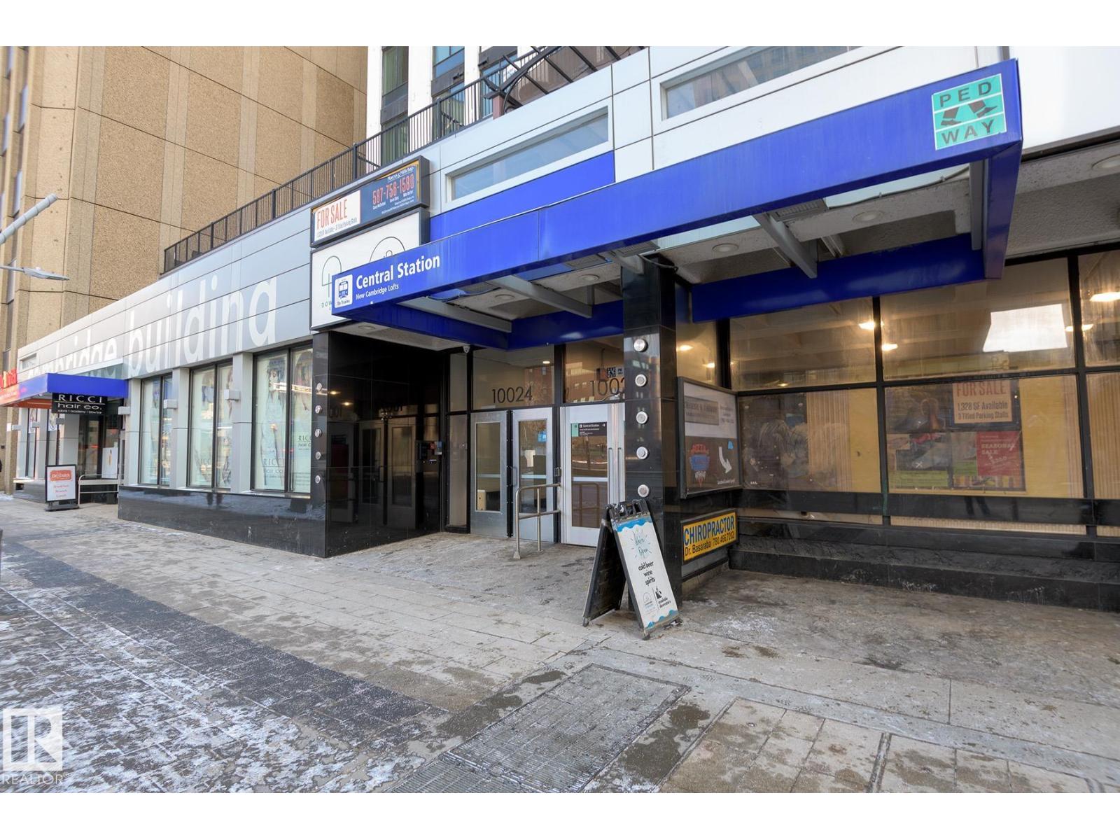 #411 10024 JASPER AV NW