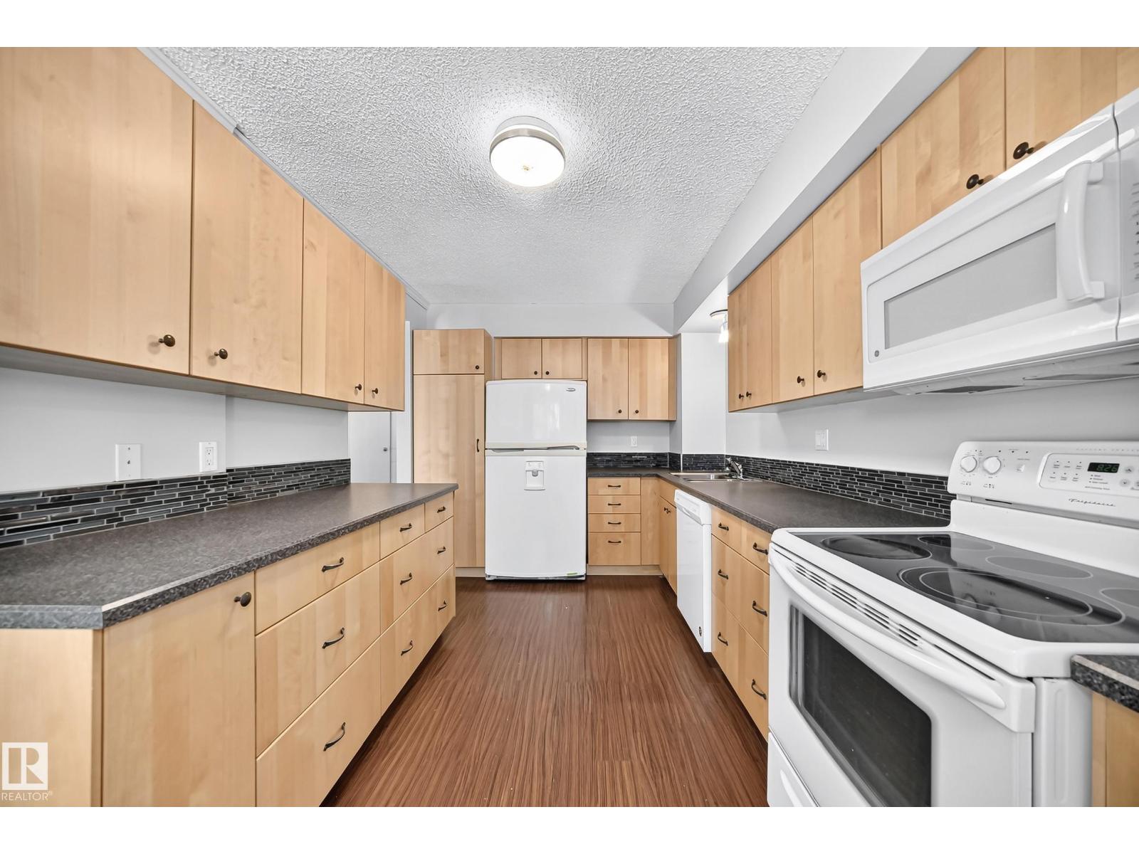 13469 40 ST NW
