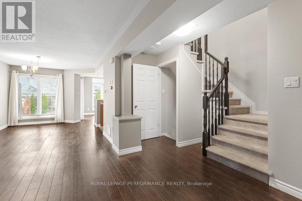 34 MOE ROBILLARD STREET