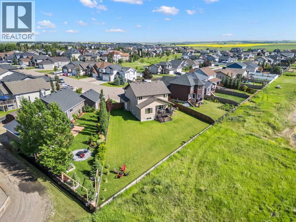 653 West Highland Crescent