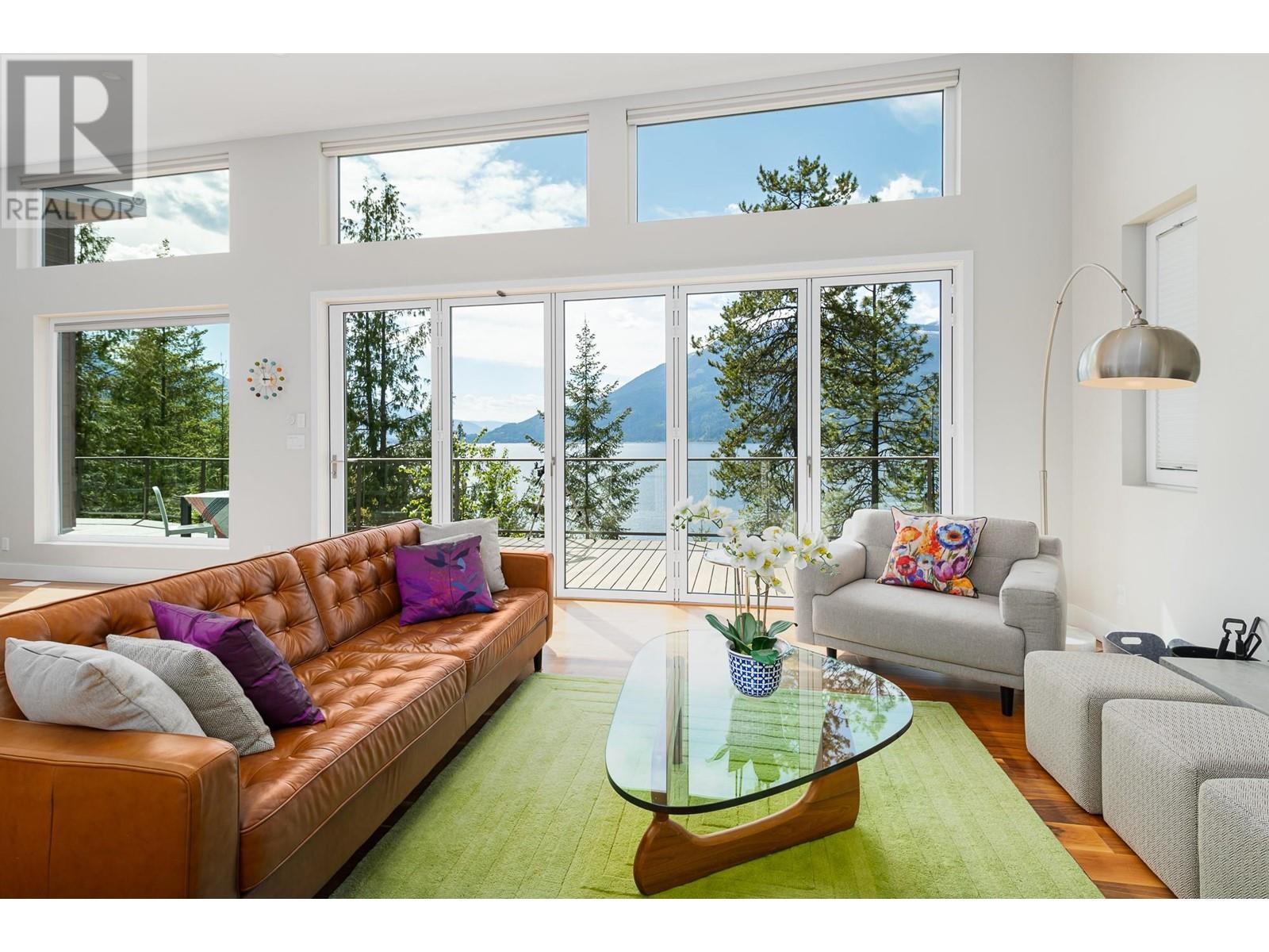 17246 PILOT BAY Road
