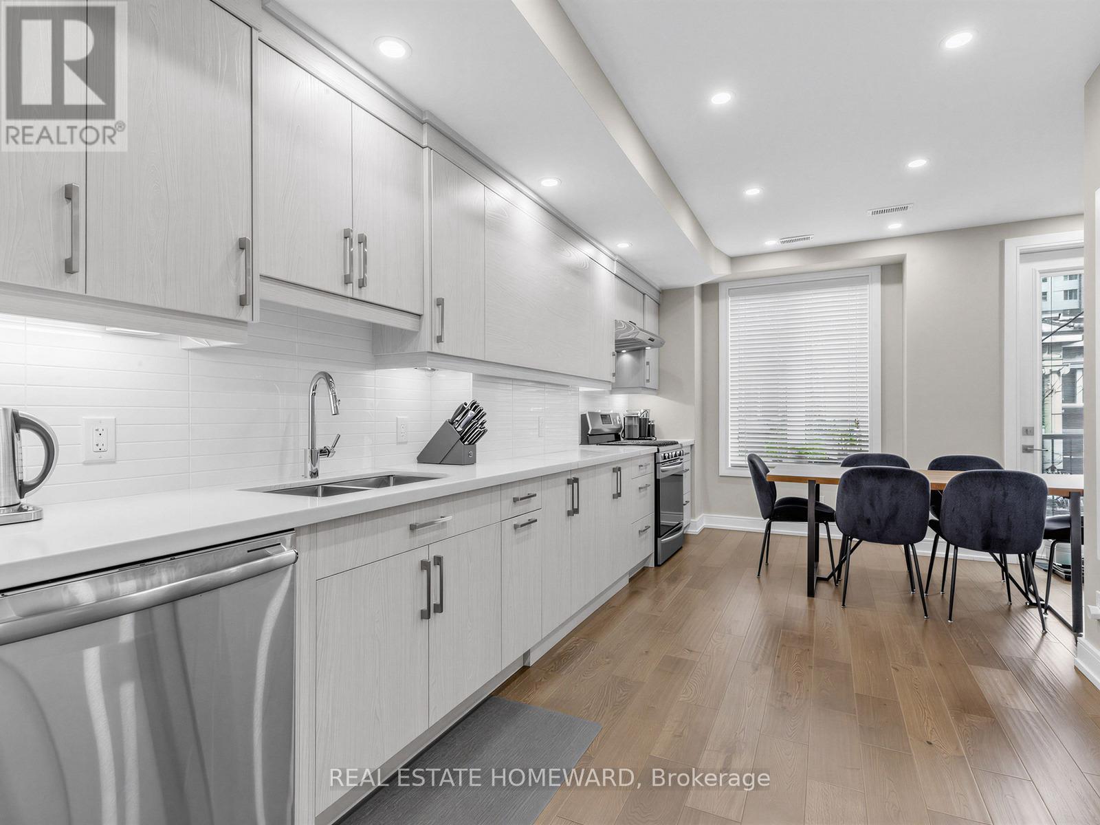UPPER - 133 COWAN AVENUE