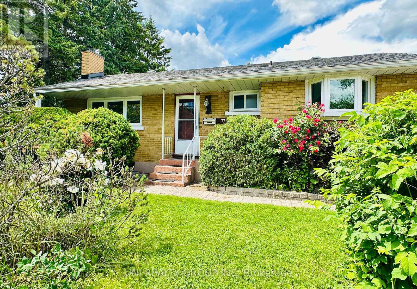 77 MEADOWLANDS DRIVE