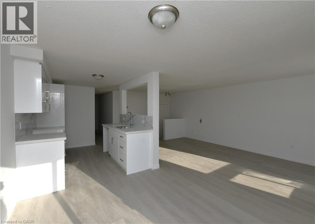 53 FOXGLOVE Crescent