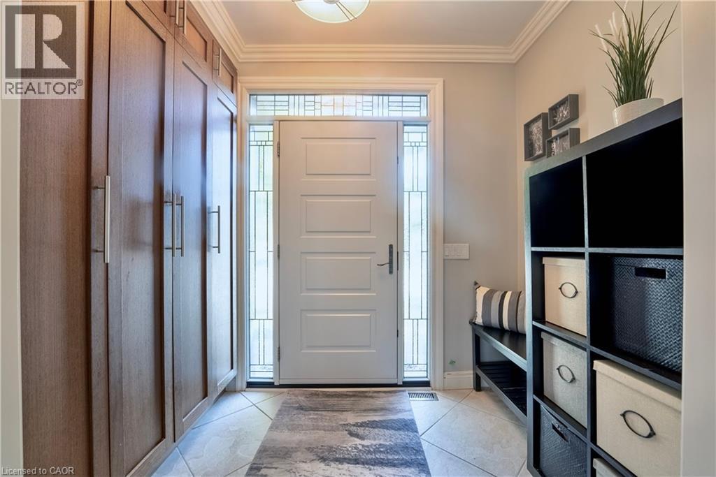 11 MORRISON CREEK Crescent