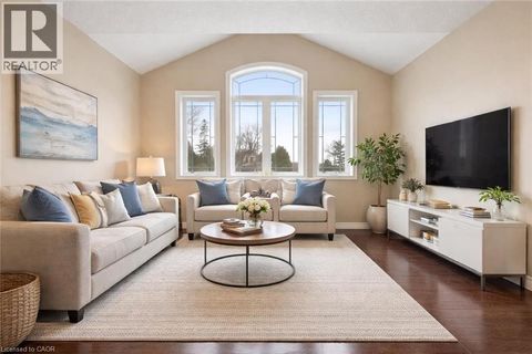 94 CITYVIEW Drive N Guelph ON N1E6Y5