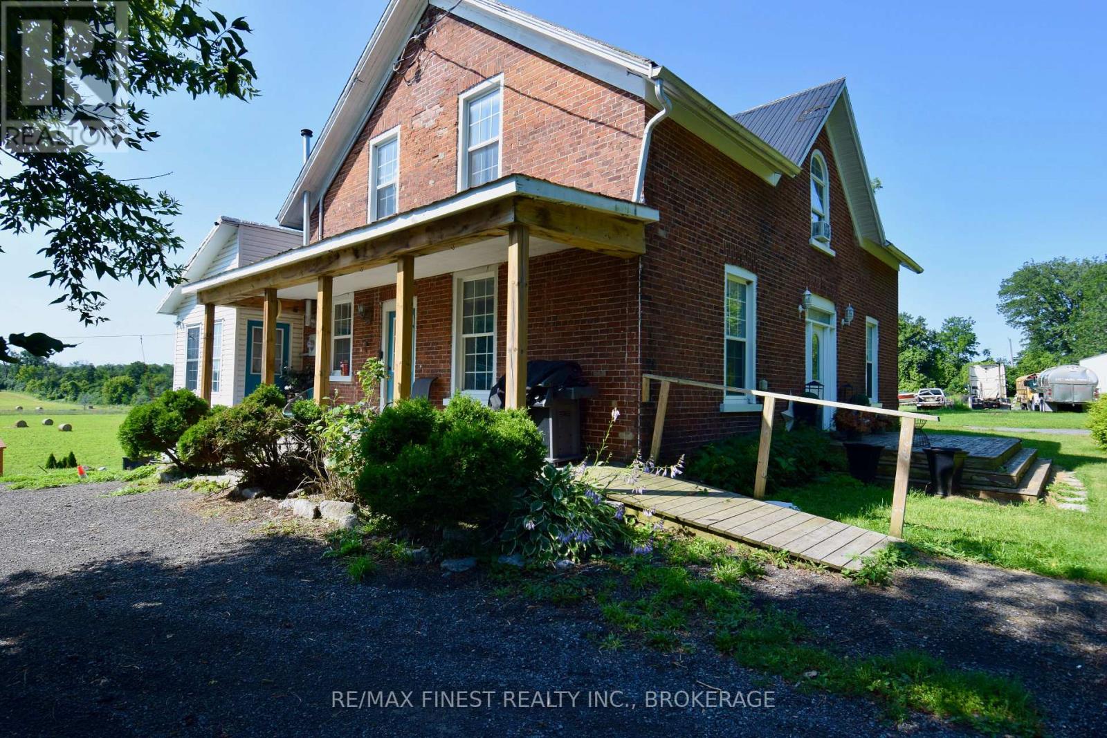 1990 SWITZERVILLE ROAD