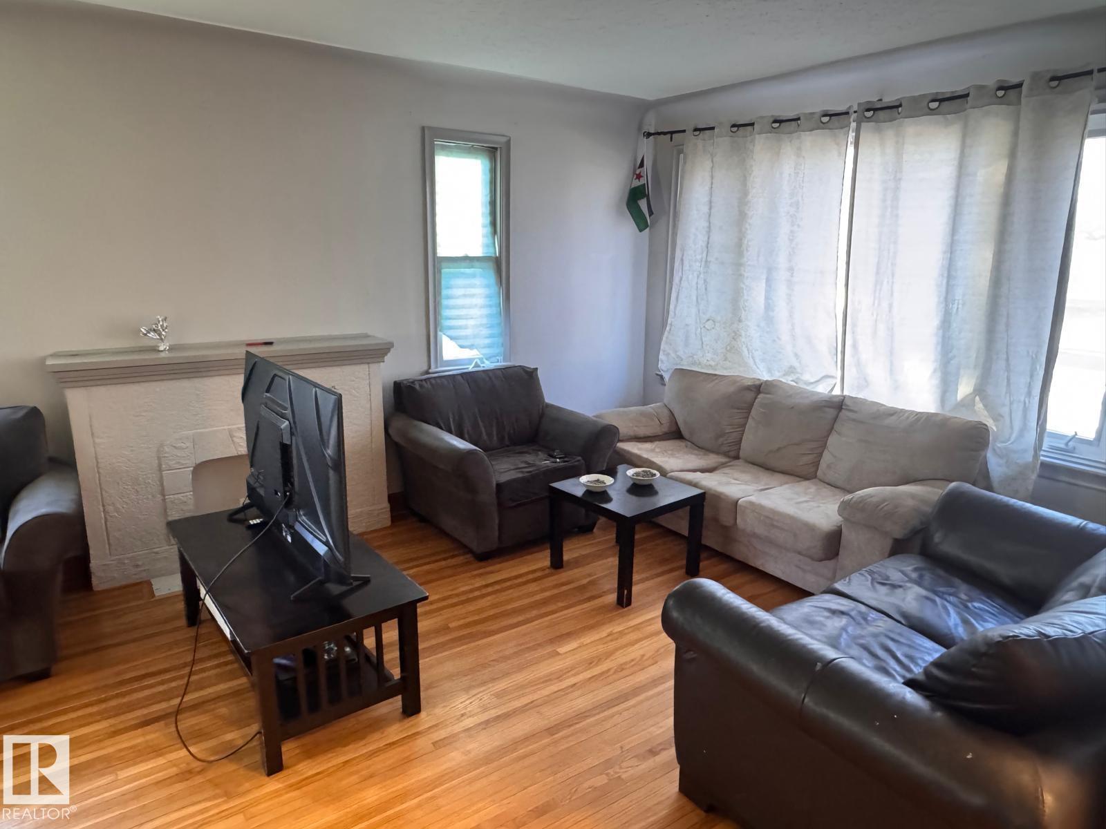 13129 101 ST NW