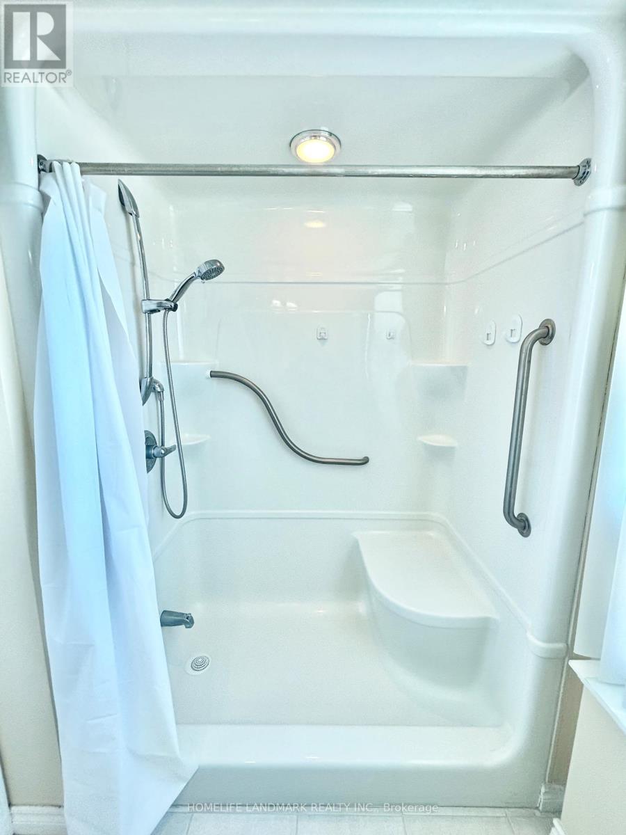 908 - 2020 MCNICOLL AVENUE