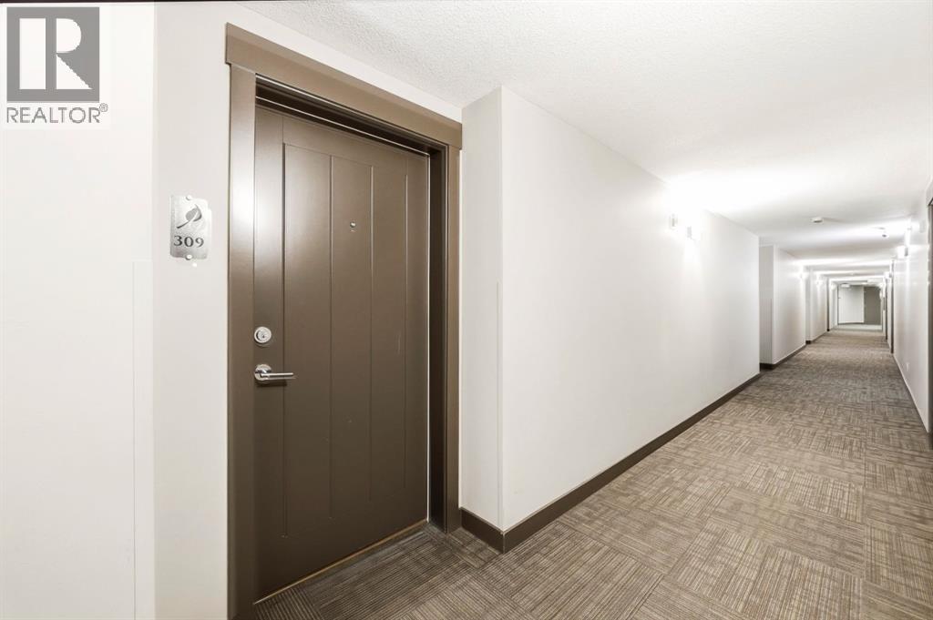 309, 15 Aspenmont Heights SW
