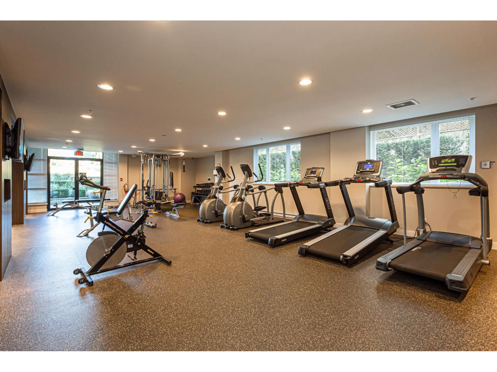 116 13925 FRASER HIGHWAY