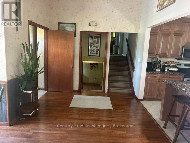 112197 GREY ROAD 3 ROAD N