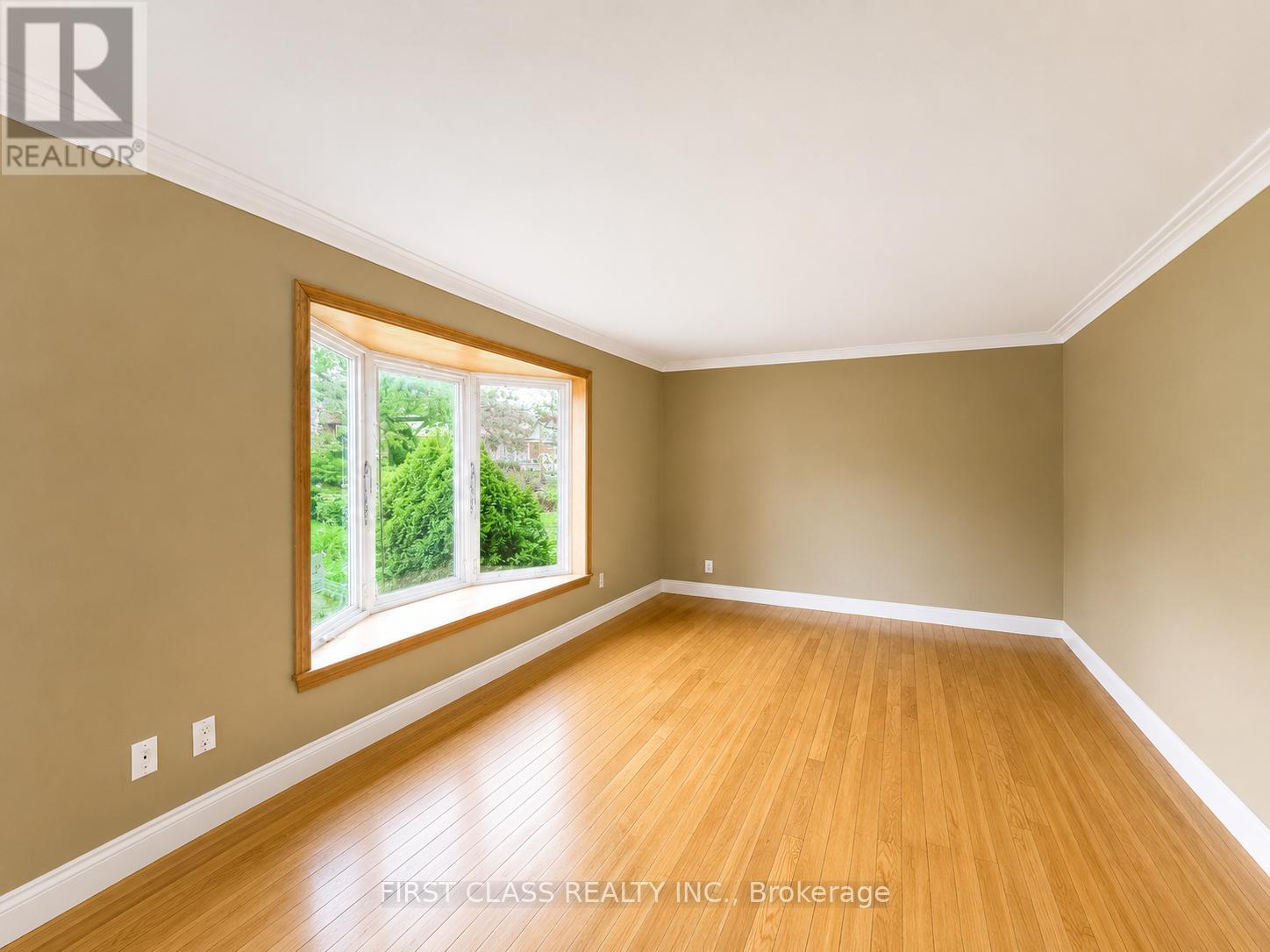 44 SCOTIA AVENUE
