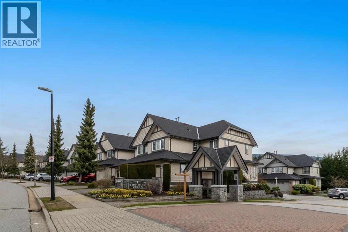 27 1765 PADDOCK DRIVE