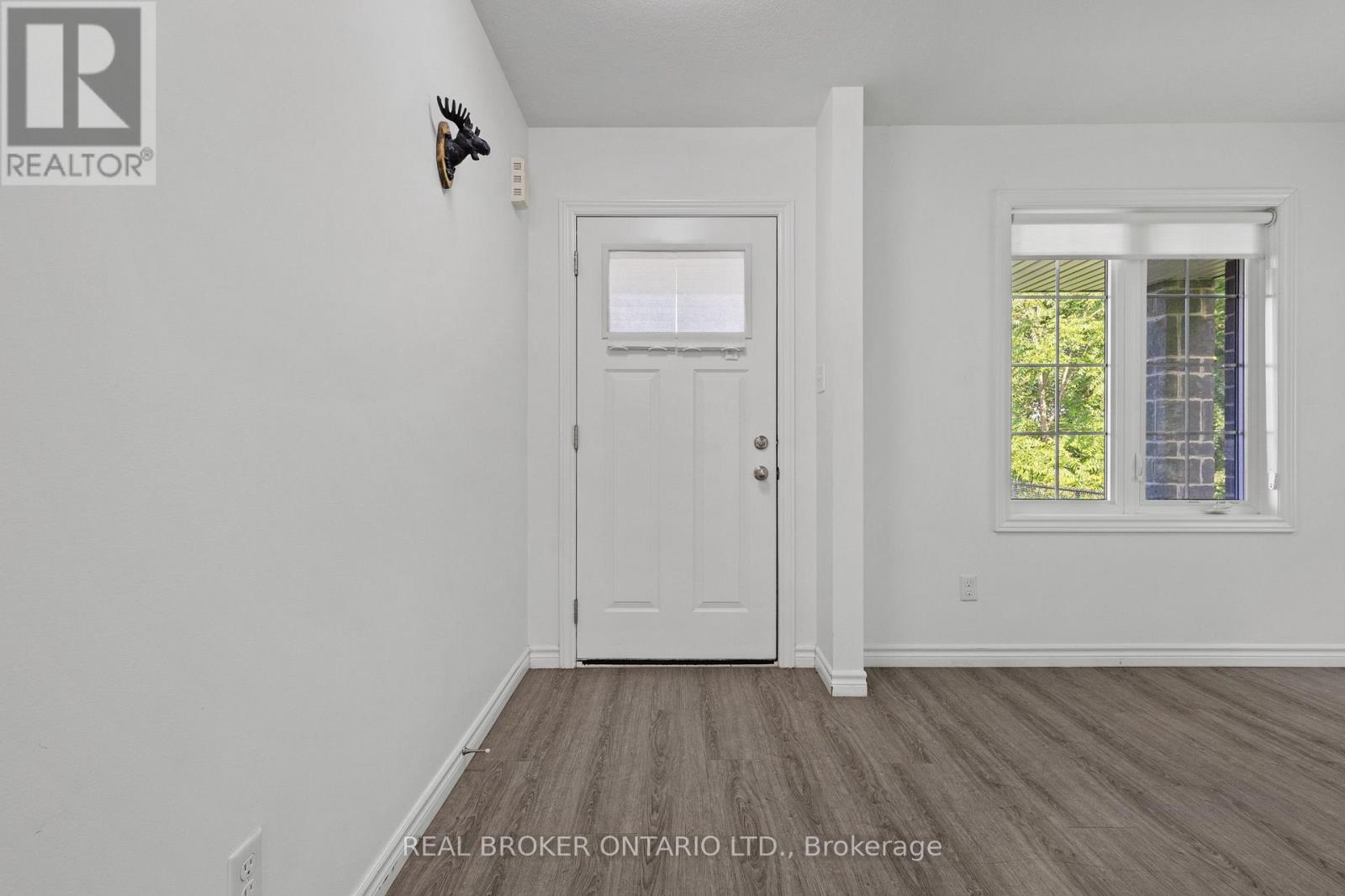 91 WOODEDGE CIRCLE