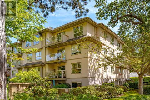 405 1715 Richmond Ave Victoria BC V8P4P9