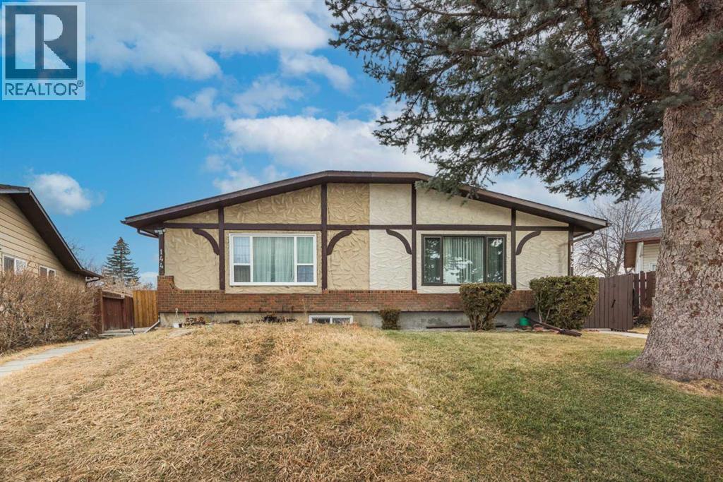 144 Rundleson Place NE