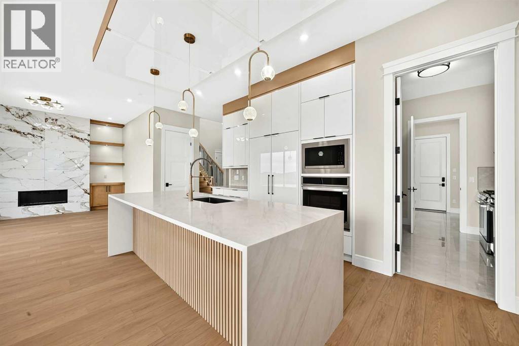 2049 Waterbury Road W