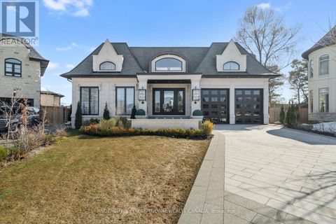 168 OLIVER PLACE Oakville (CP College Park) ON L6H1K8