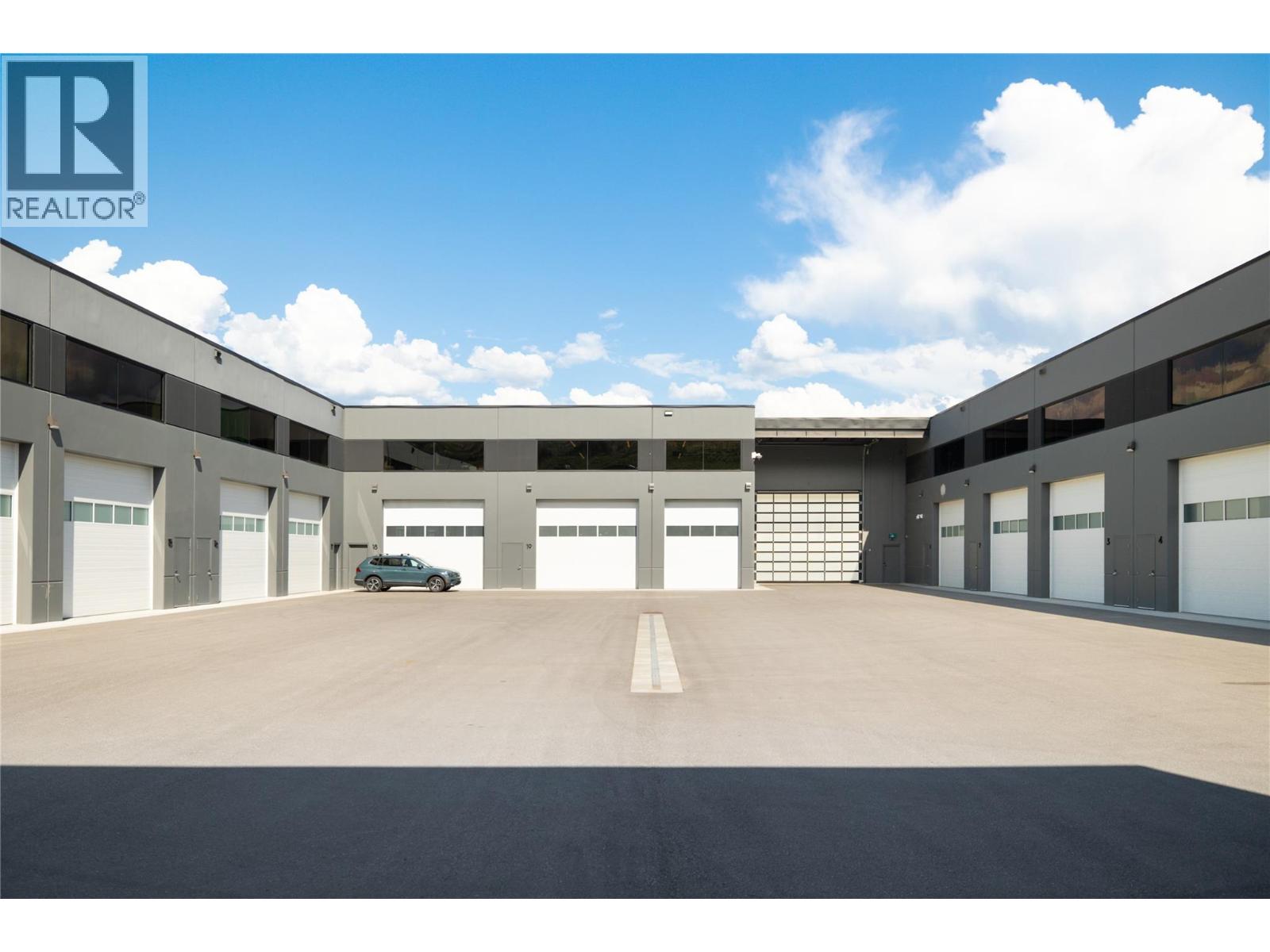 2090 Matrix Crescent Unit# 19 (SL17)