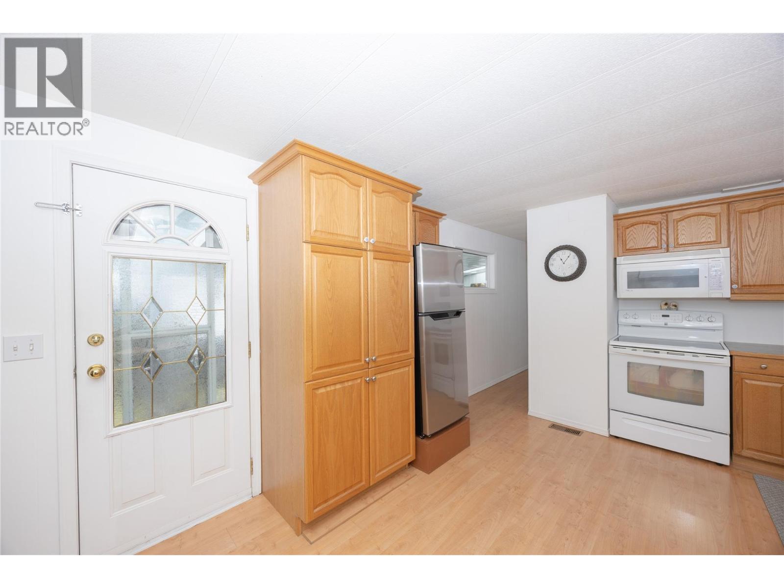 3535 Casorso Road Unit# 97