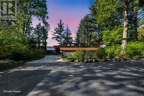 2250 Dolphin Rd North Saanich BC V8L5Y7