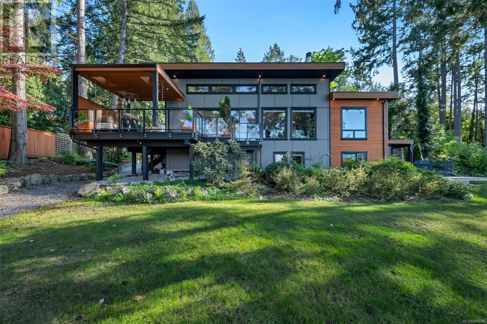 2250 Dolphin Rd