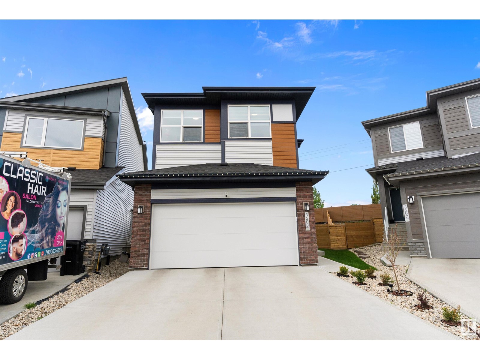 3503 8 AV SW