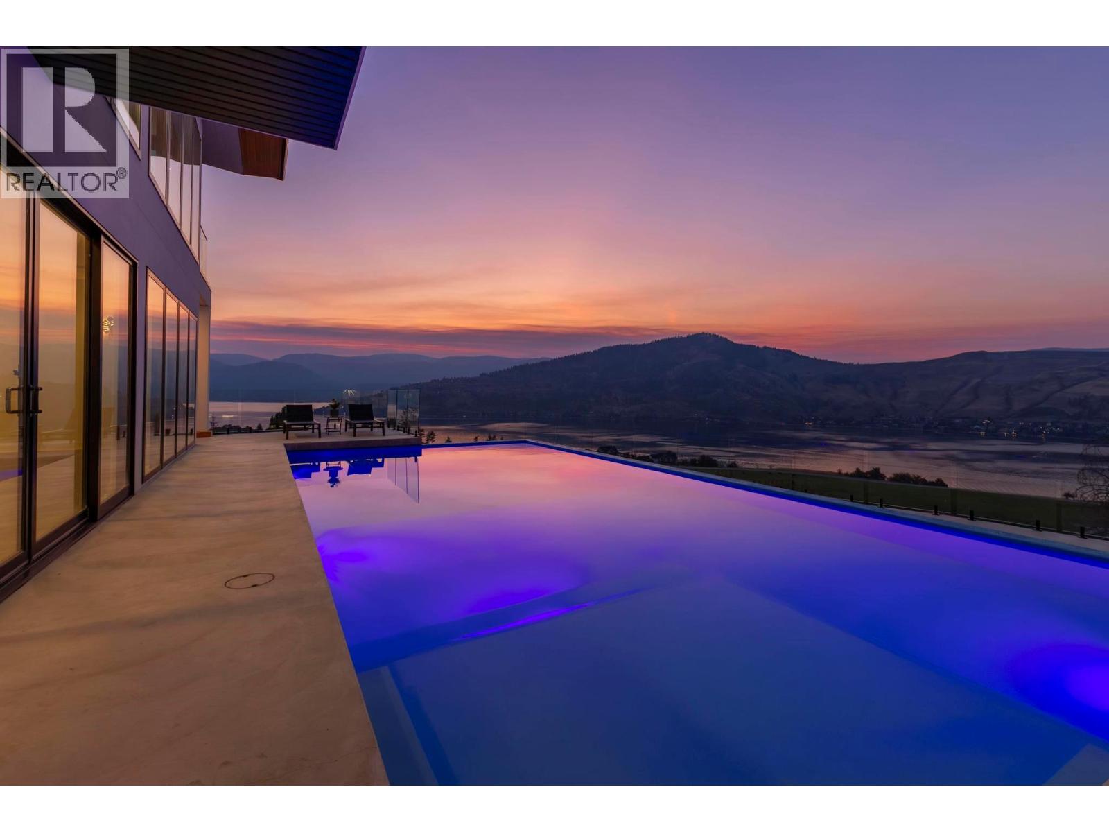 120 Sunset Boulevard