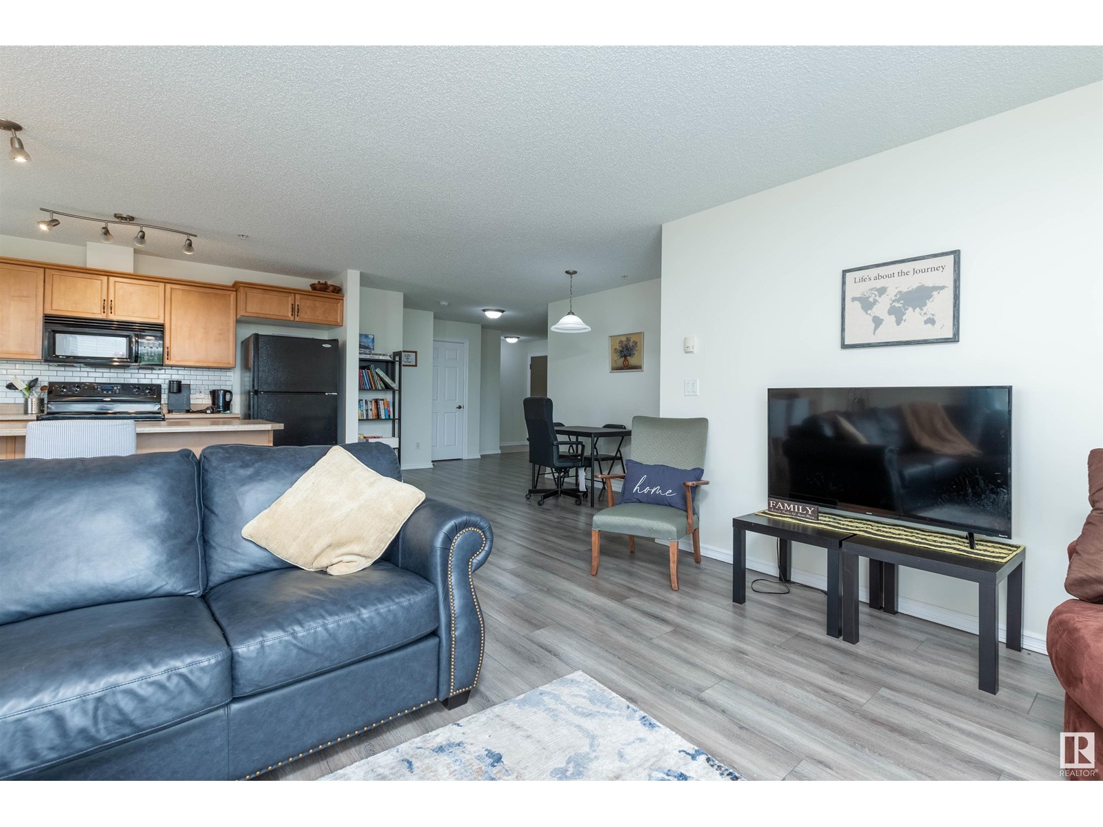 #315 4403 23 ST NW