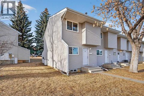 16, 55 Lemoyne Crescent W Lethbridge AB T1K4J7