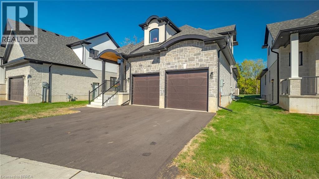 242 MOUNT PLEASANT Street Unit# 17