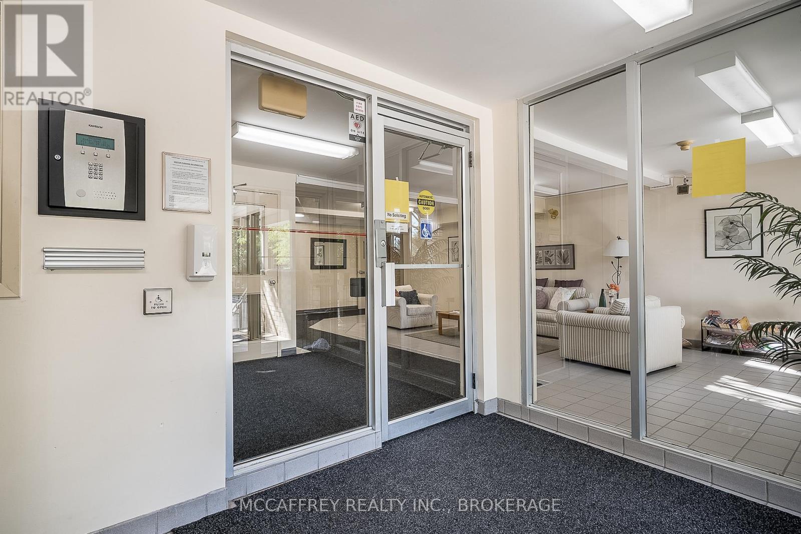 103 - 310 KINGSDALE AVENUE