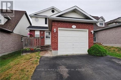 31 MOSS PLACE Guelph (Kortright West) ON N1G4V2
